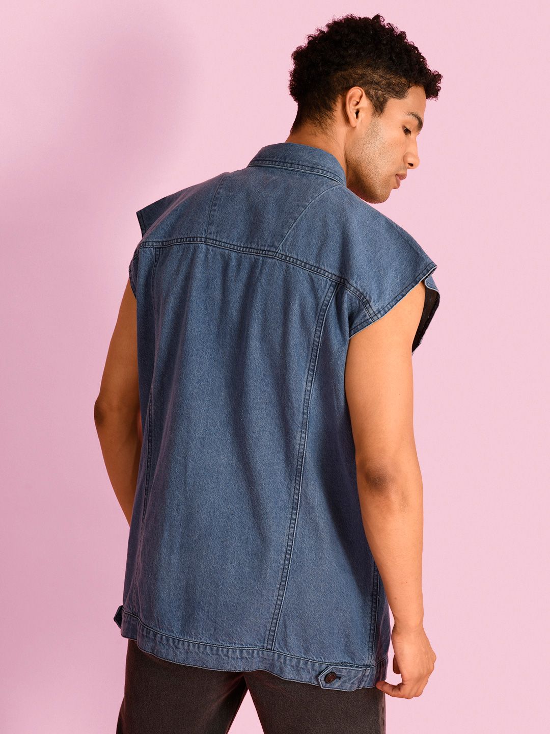 Bene Kleed Men Solid Pure Cotton Oversized Denim Jacket
