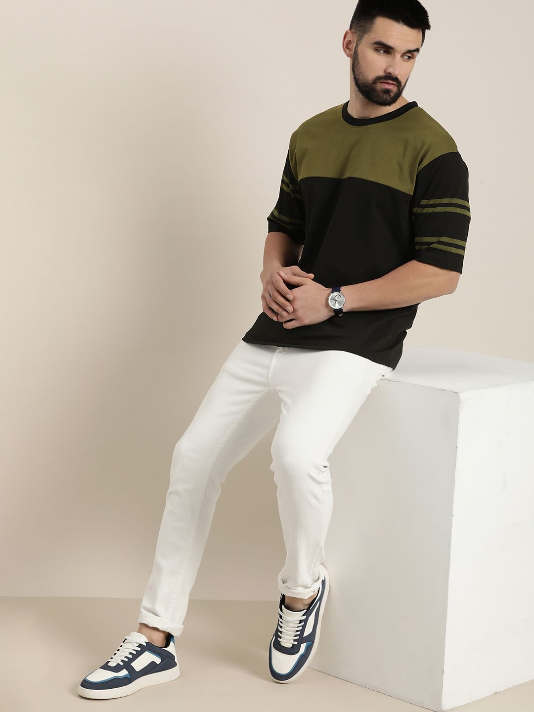 Dillinger Men colourblocked berjalur T-shirt Cotton Fit