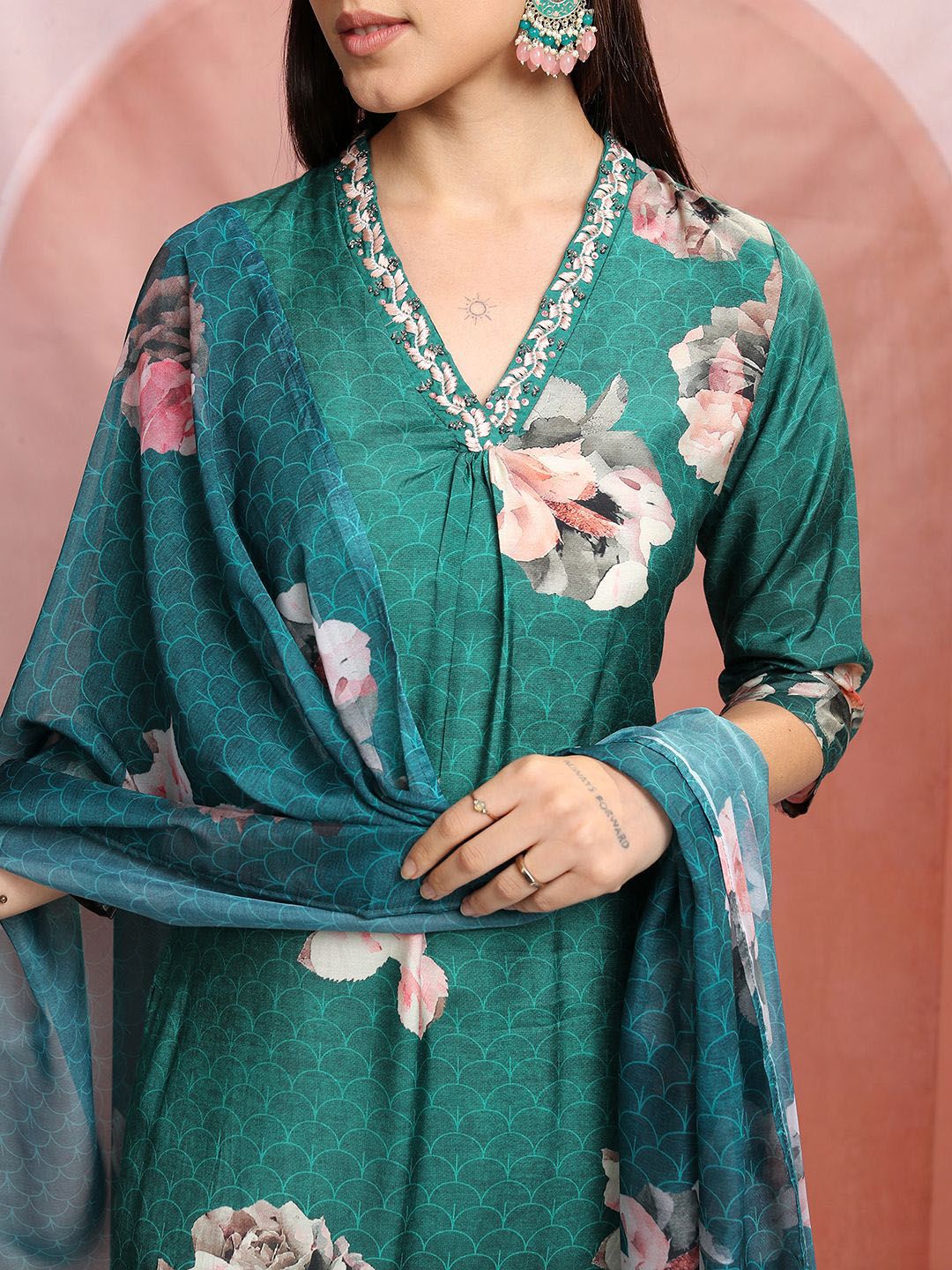 Vishudh Green Floral Printed Thread Work Straight Kurta With Trousers & Dupatta