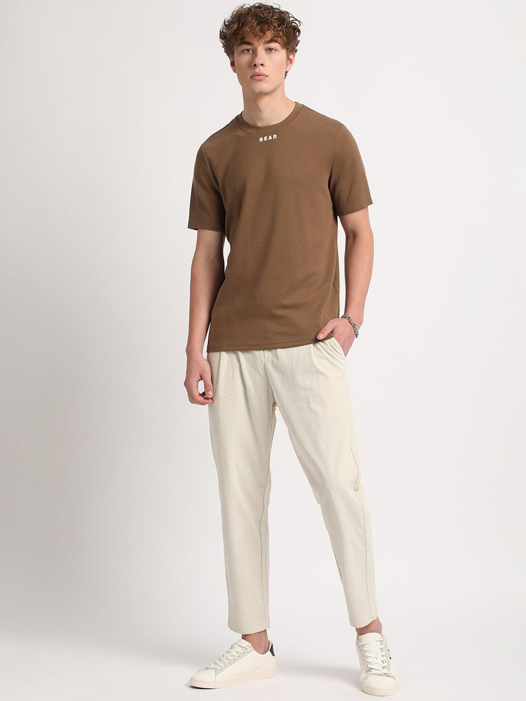 THE BEAR HOUSE Men Relaxed Loose Fit Corduroy Cotton Pleated Regular Trousers