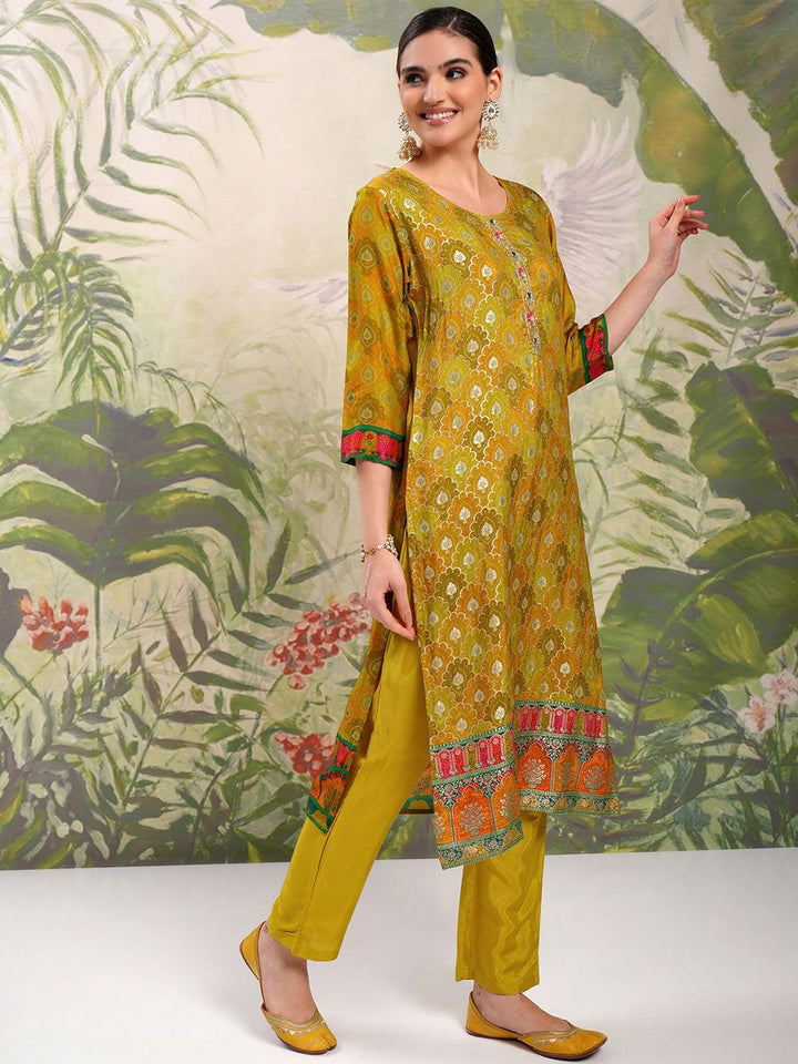 Vishudh Ethnic Motifs Embroidered Regular Beads and Stones Kurta with Trouser & Dupatta