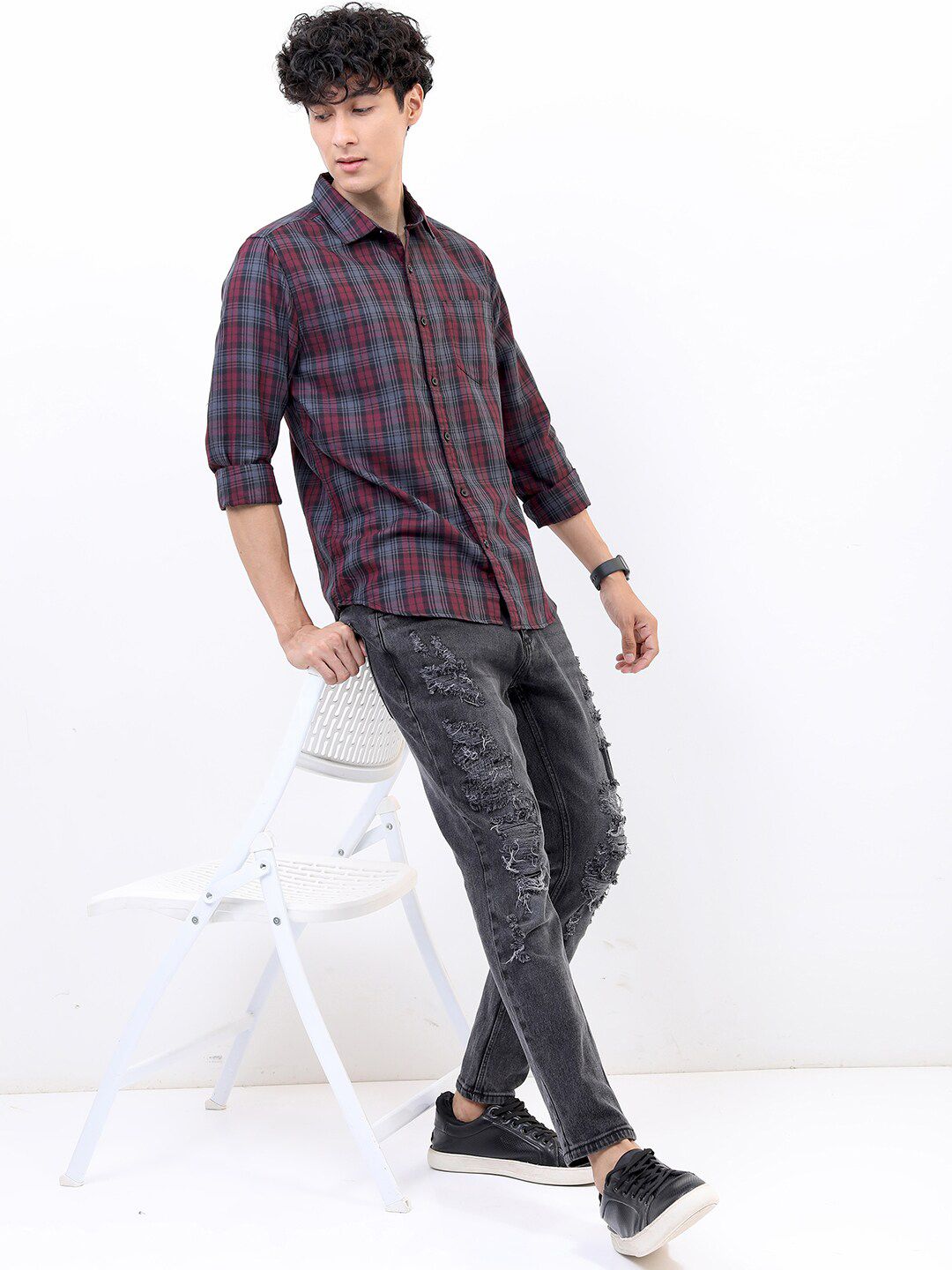 HIGHLANDER Men Maroon Slim Fit Tartan Checked Casual Shirt
