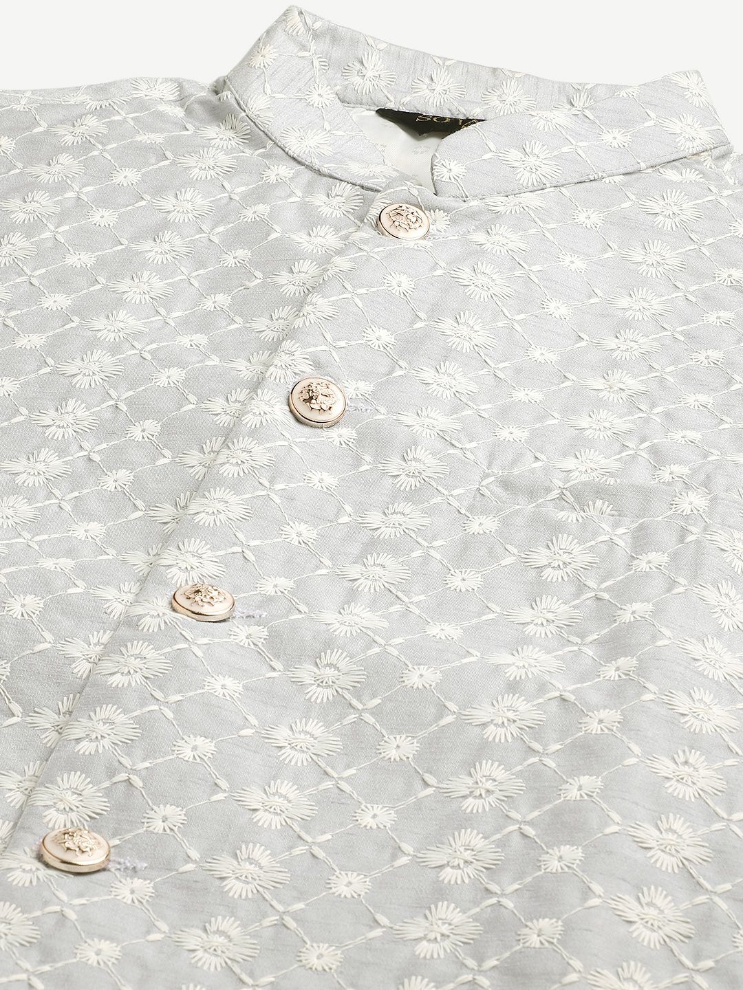 SOJANYA Men Grey Ethnic Motifs Embroidered Thread Work Kurta with Churidar & Nehru Jacket
