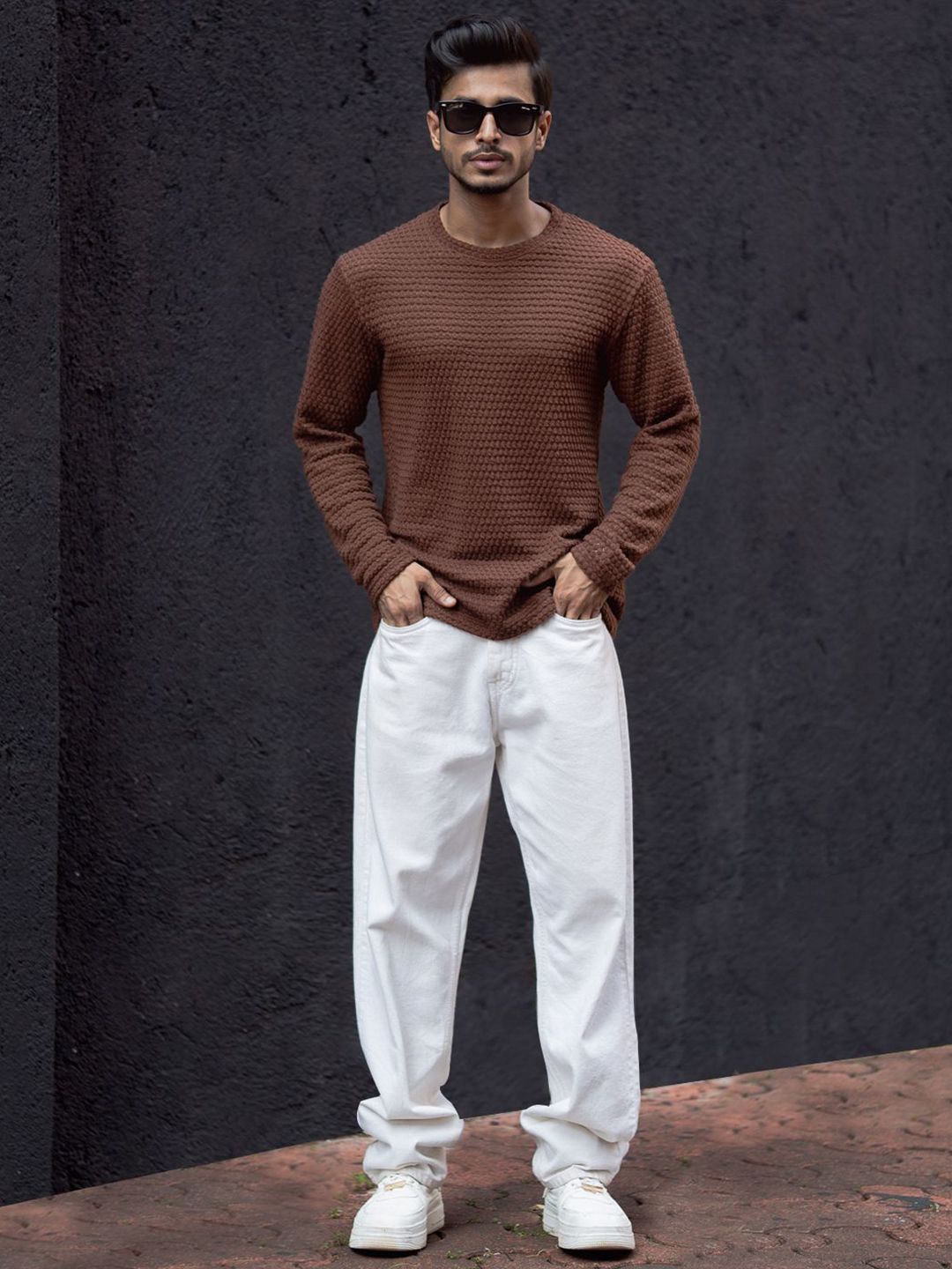 Powerlook Men Solid Round Neck Cotton T-shirt