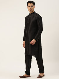 SOJANYA Men Black & White Solid Kurta Set With Jacket