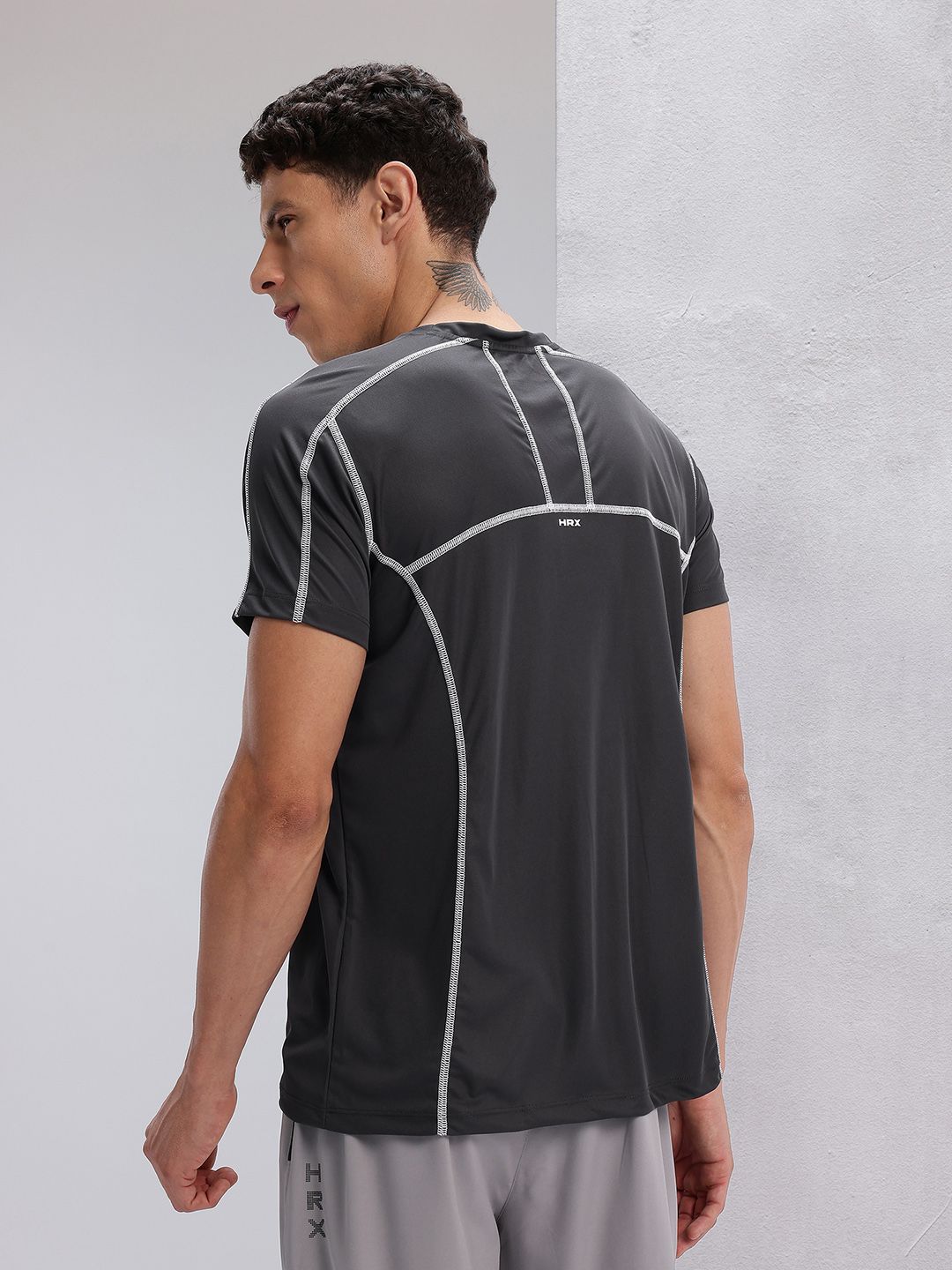 HRX by Hrithik Roshan Men Contrast Stitch Rapid-Dry Training T-shirt