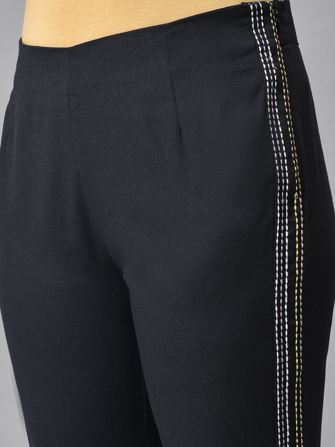 W Women Mid-Rise Regular Fit Trousers