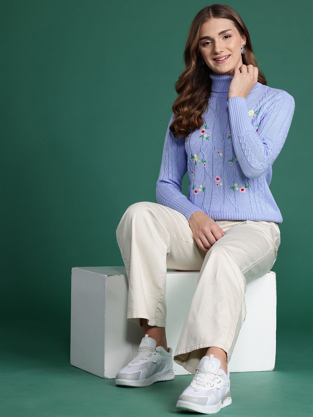DressBerry Women Floral Pullover with Embroidered Detail