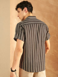 DENNISON Smart Printed Spread Collar Short Sleeves Cotton Lightweight Shirt