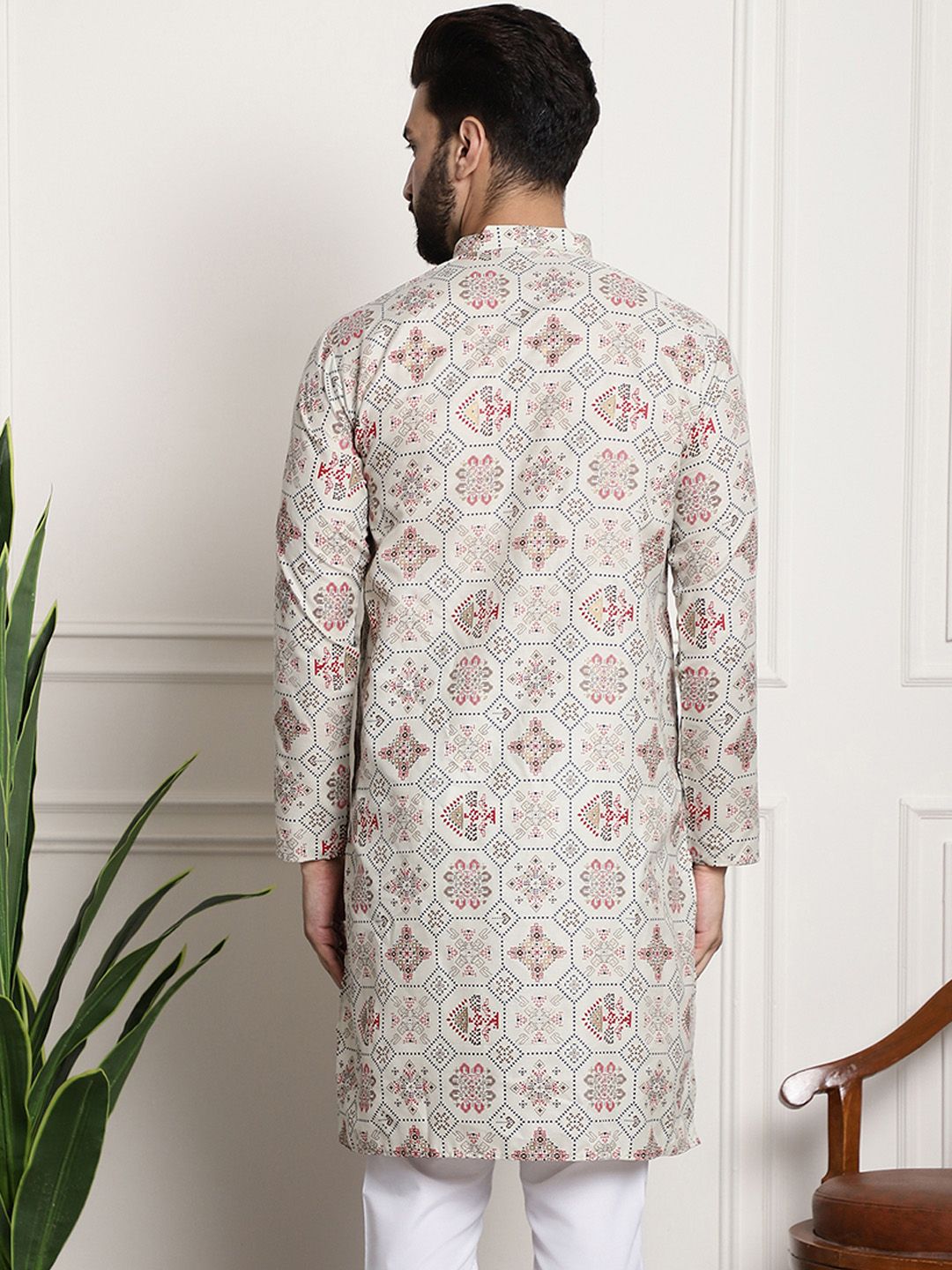 SOJANYA Men Cream-Coloured & Red Ethnic Motifs Printed Kurta