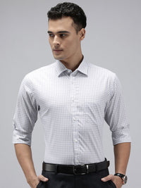 Park Avenue Slim Fit Checked Formal Shirt
