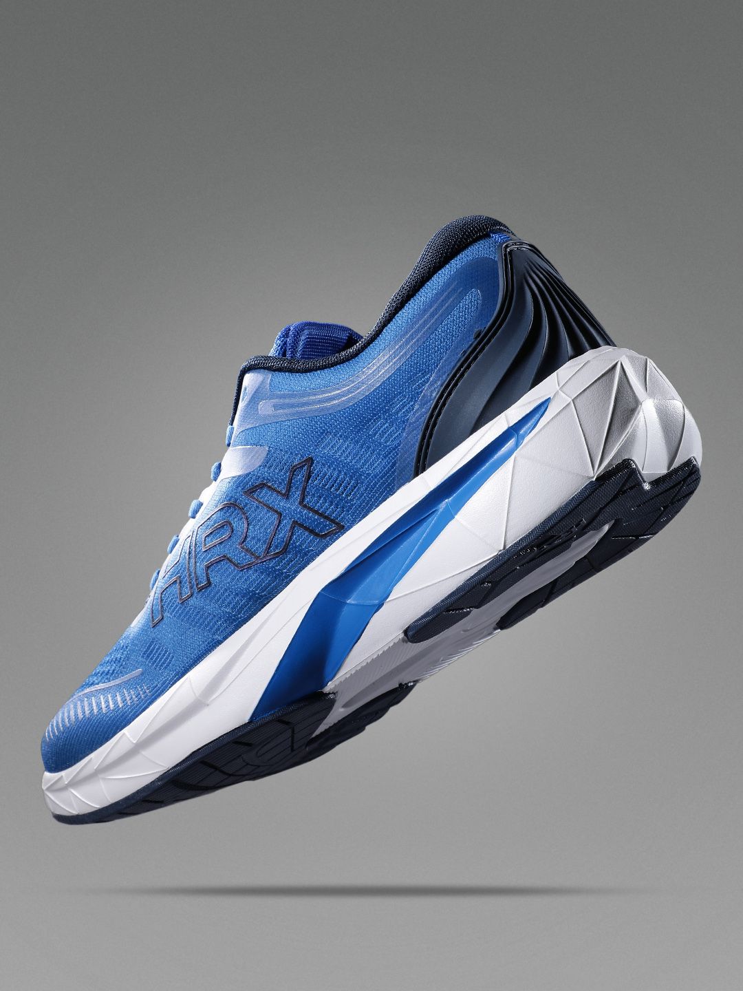 HRX by Hrithik Roshan Men CARBONIC Running Shoes