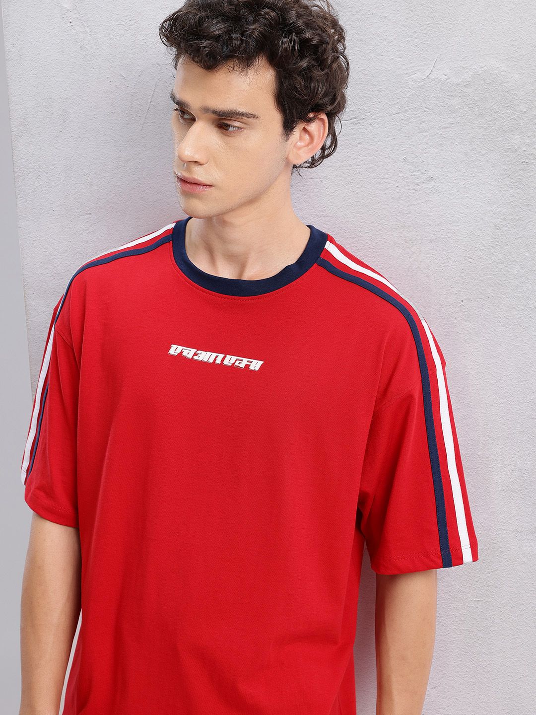 HRX by Hrithik Roshan Stripe Detail Relaxed Lifestyle T-shirt