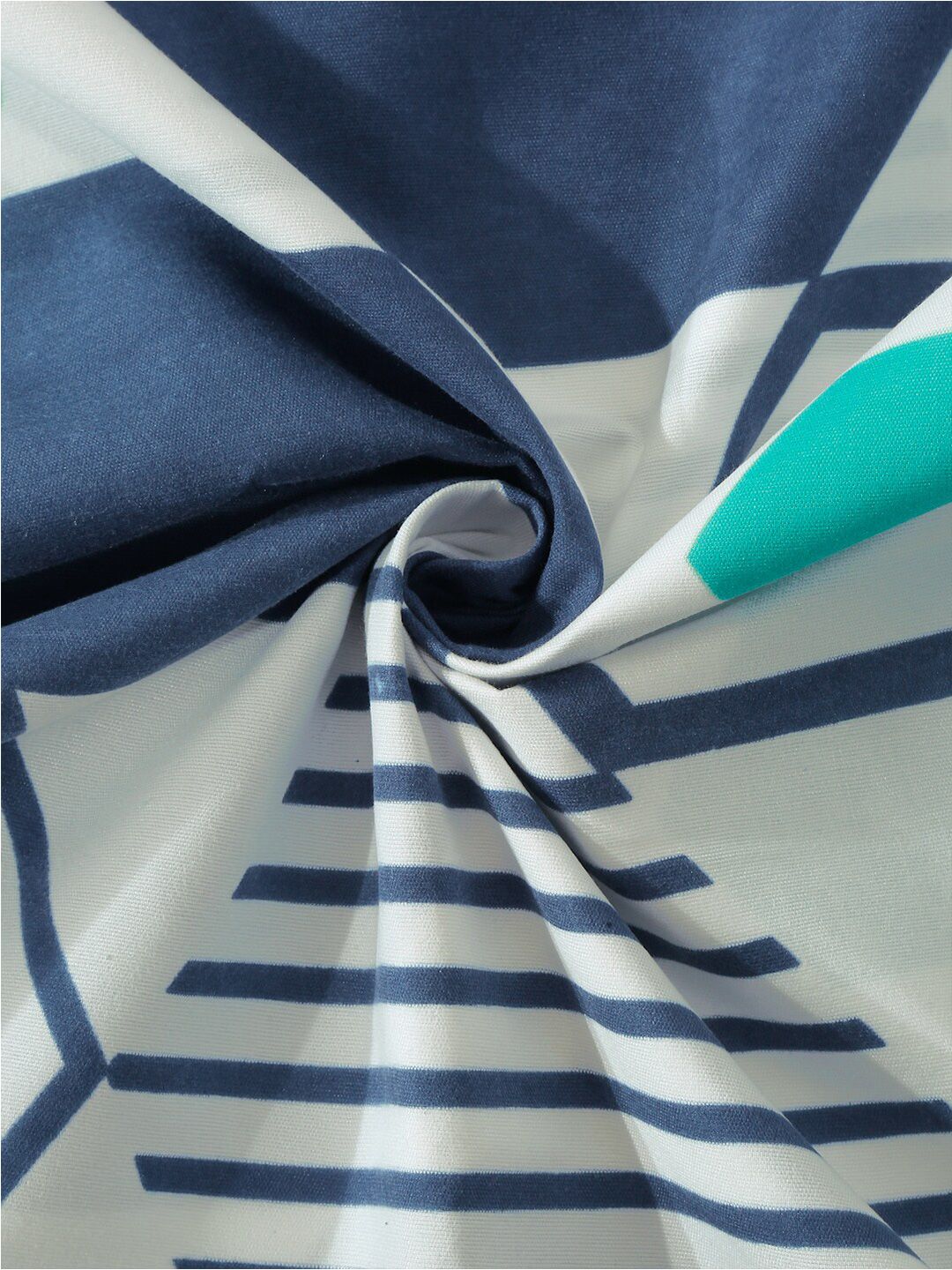 KLOTTHE Grey & Blue Geometric Fitted 300 TC King Bedsheet with 2 Pillow Covers