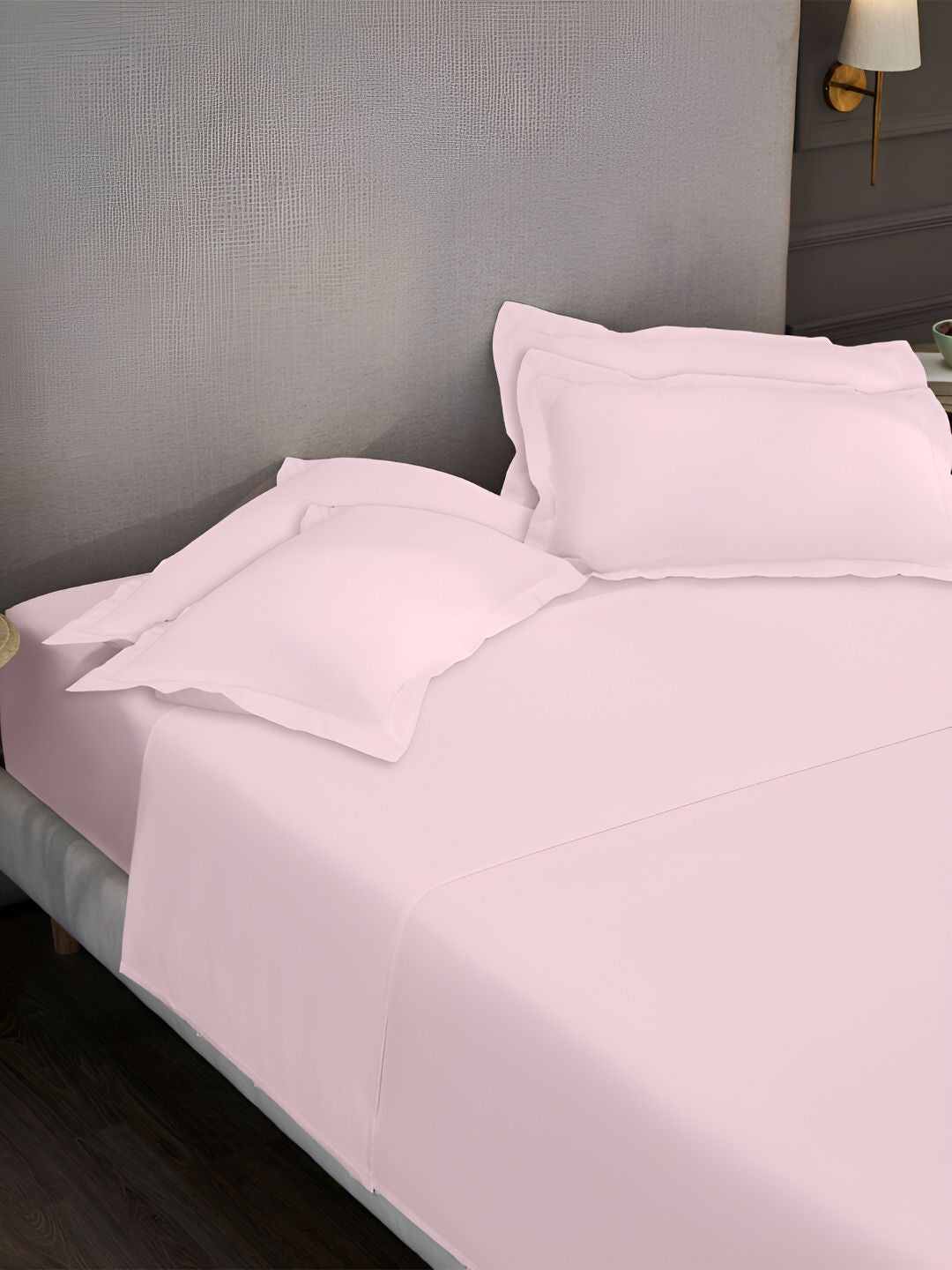 MYTRIDENT Pink 600 TC King Bedsheet with 4 Pillow Covers