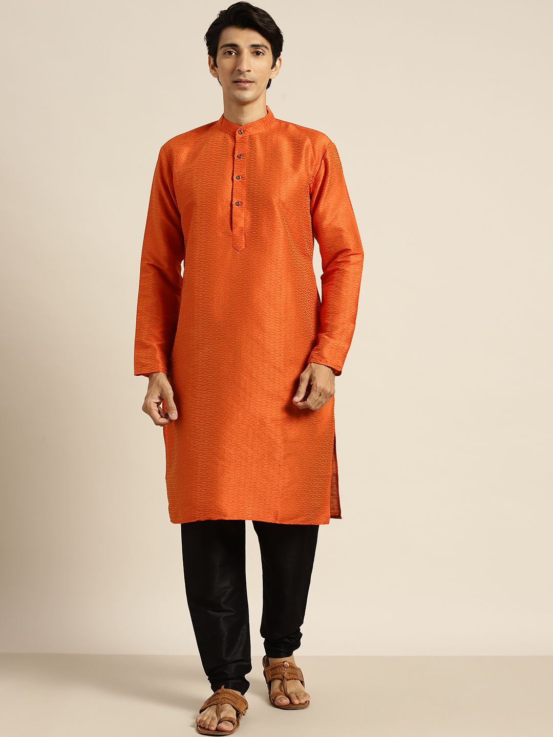 SOJANYA Kurta Lurus Tenunan Oren Lelaki