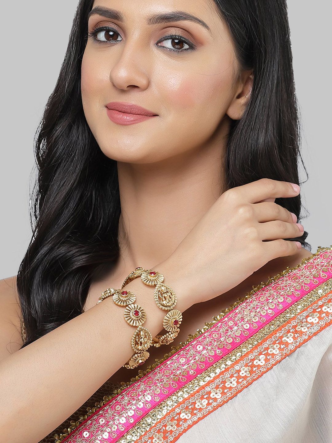 KARATCART Set Of 2 Gold-Plated Kundan-Studded Bangles