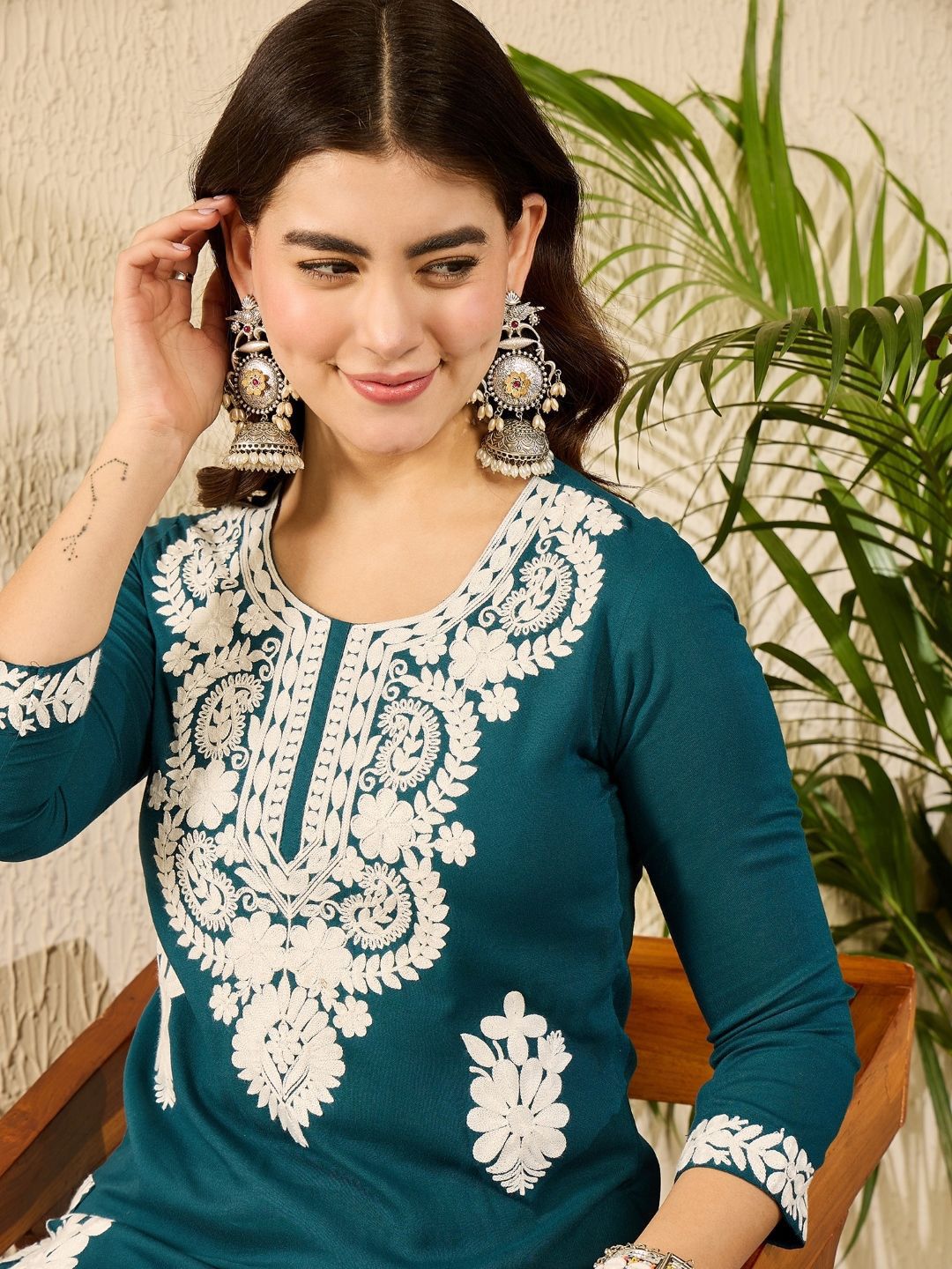 KALINI Floral Embroidered Straight Kurta