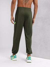 HRX by Hrithik Roshan Men Mid-Rise Rapid-Dry Training Joggers