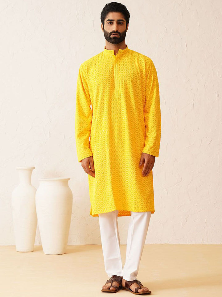 SOJANYA Embroidered Mandarin Collar Sequinned Pure Cotton Kurta with Pyjamas