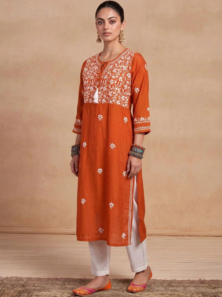 Rumah Wanita Chikankari Bunga Sulam Benang Kerja Kurta Sutera Chanderi