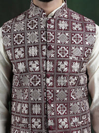 SOJANYA Men Embroidered Nehru Jackets