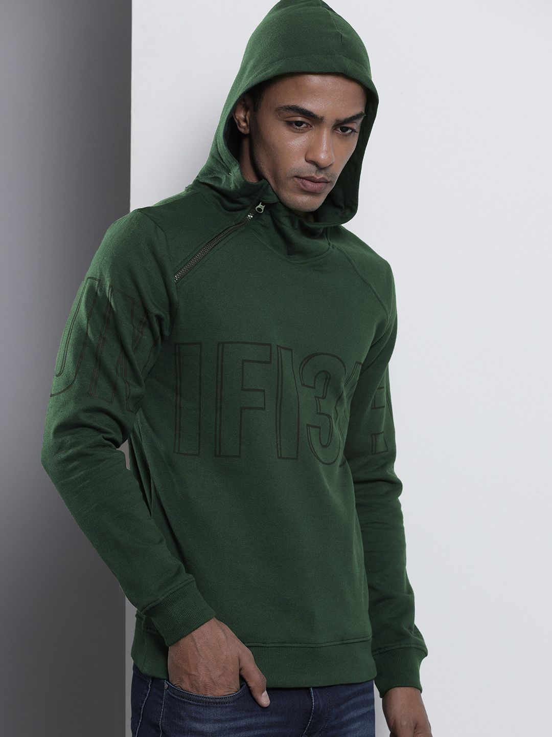 The Indian Garage Co Men Olive Green & Black Typography Print Hooded Sweatshirt