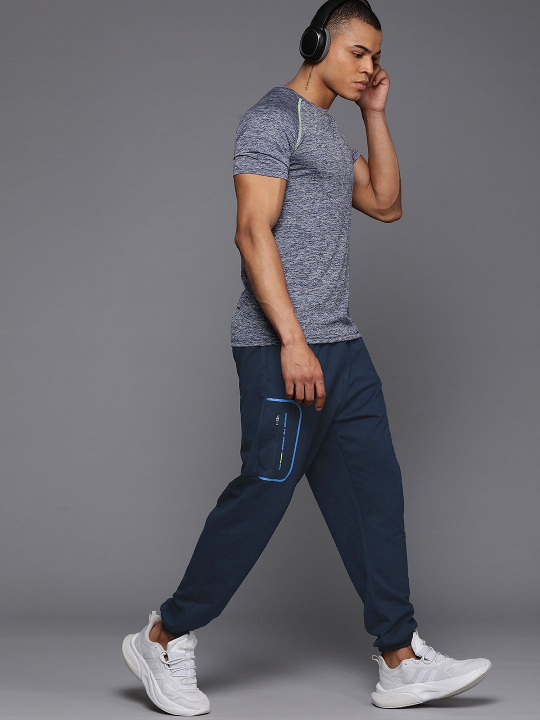 HRX by Hrithik Roshan Men Regular Fit Casual Joggers
