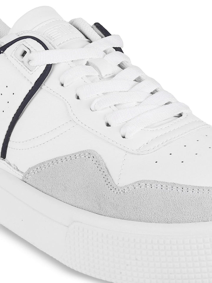 Metro Men Lace-Ups Sneakers