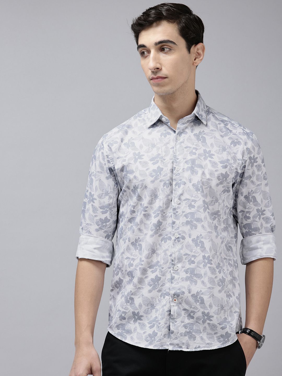 Park Avenue Pure Cotton Slim Fit Floral Printed Casual Shirt