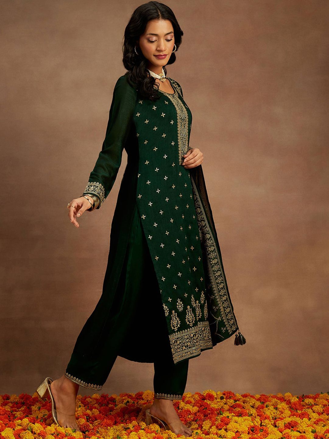 Libas Ethnic Motifs Embroidered Regular Kurta With Trousers & Dupatta