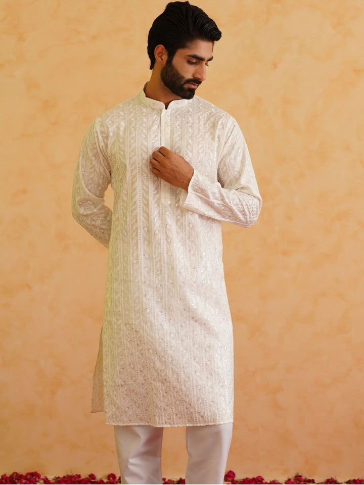 SOJANYA LUXE Mandarin Collar Embroidered Regular Thread Work Kurta with Pyjamas