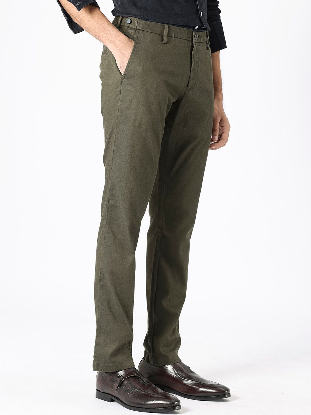 RARE RABBIT Men Cellular Mid-Rise Slim Fit Cotton Trouser
