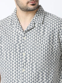 SPYKAR Men Relaxed Fit Cuban Collar Geometric Printed Cotton Casual Shirt