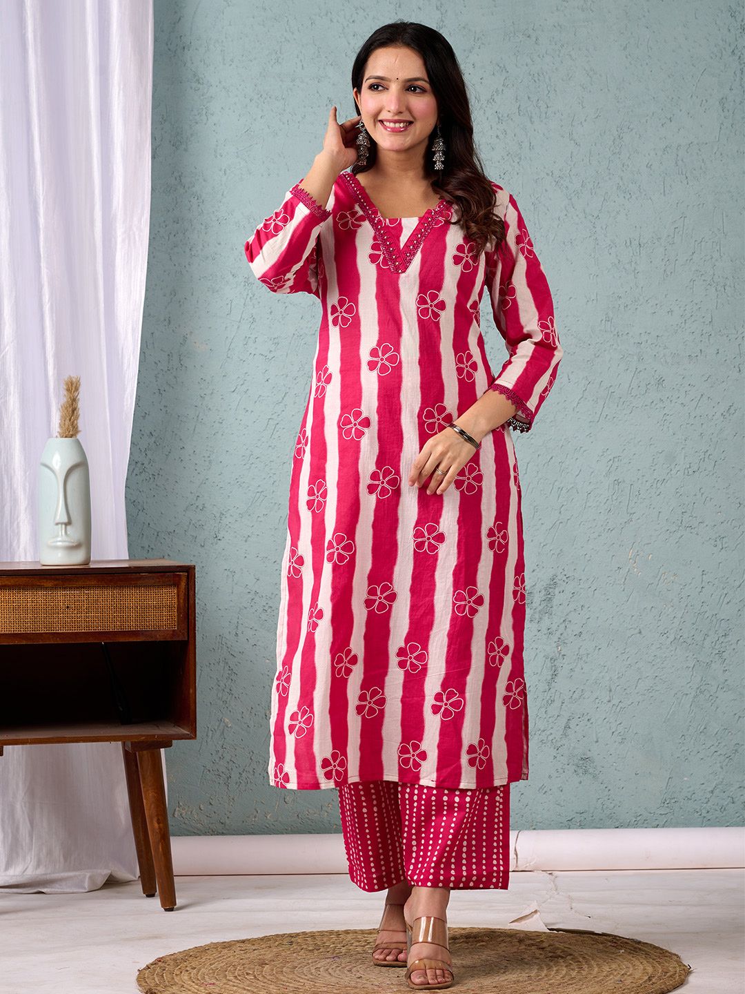 Varanga Stripper with Floral Printed Kurta with Trouser & Dupatta