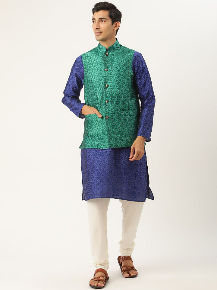 SOJANYA Men Blue Floral Kurta with Churidar & Nehru Jacket