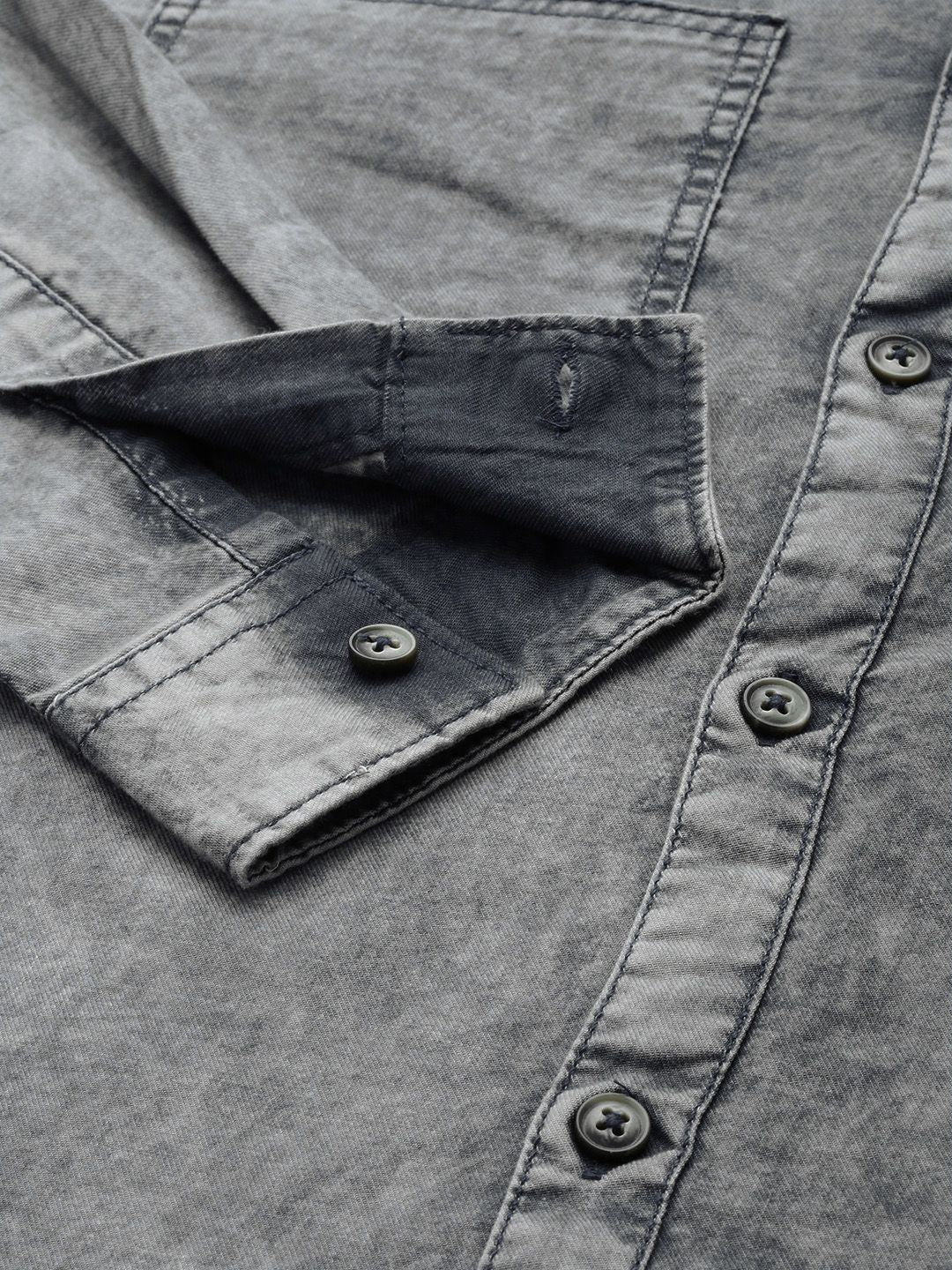The Indian Garage Co Men Grey Checked Casual Shirt