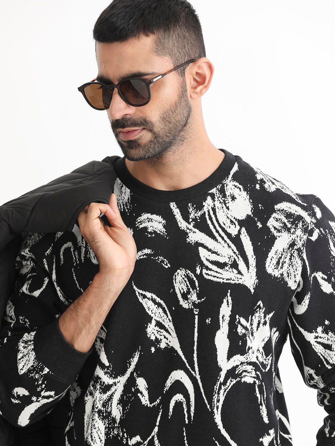 RARE RABBIT Men Thalora Floral Printed Sweatshirt