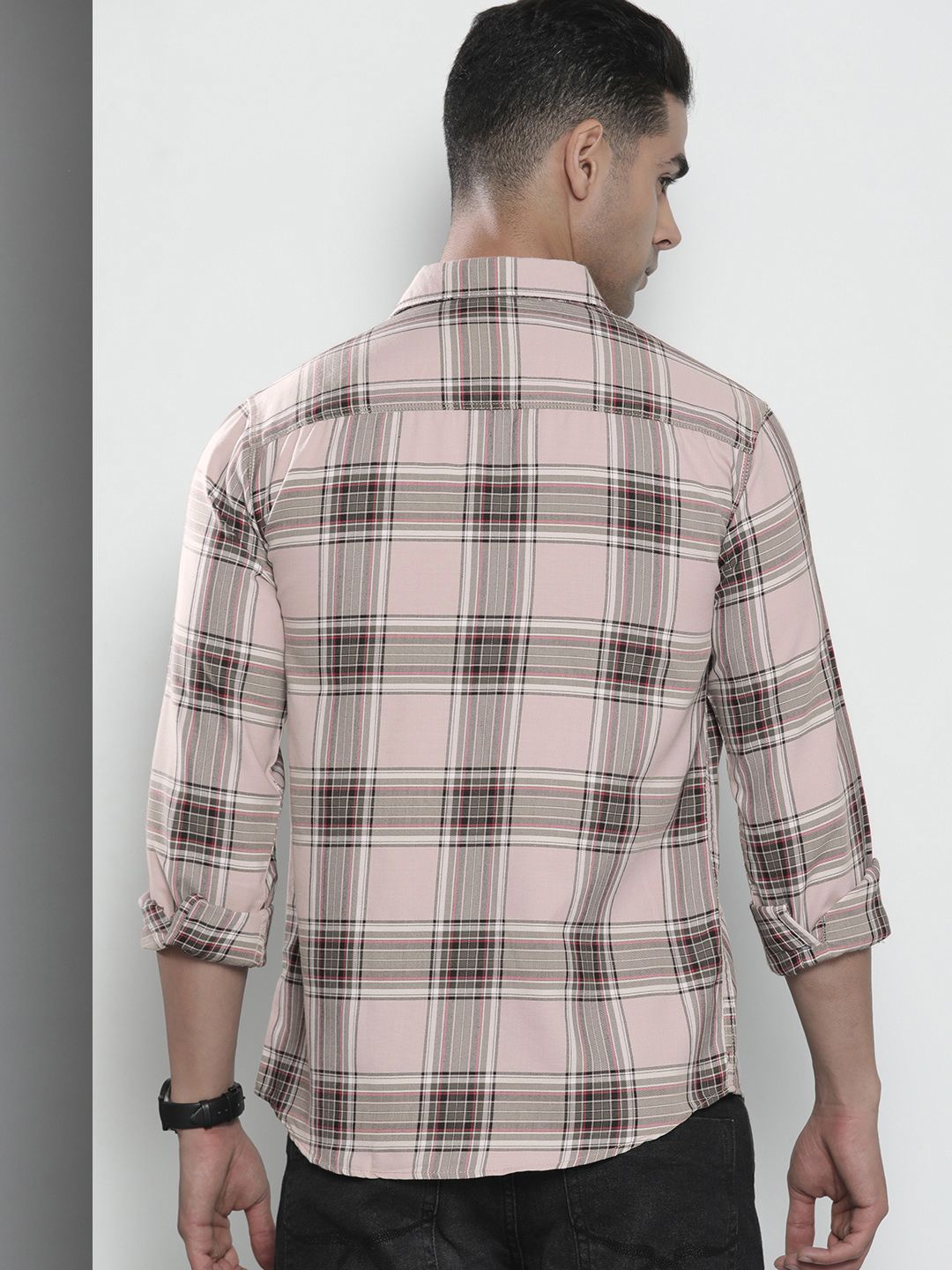 The Indian Garage Co Men Pink Checked Casual Shirt