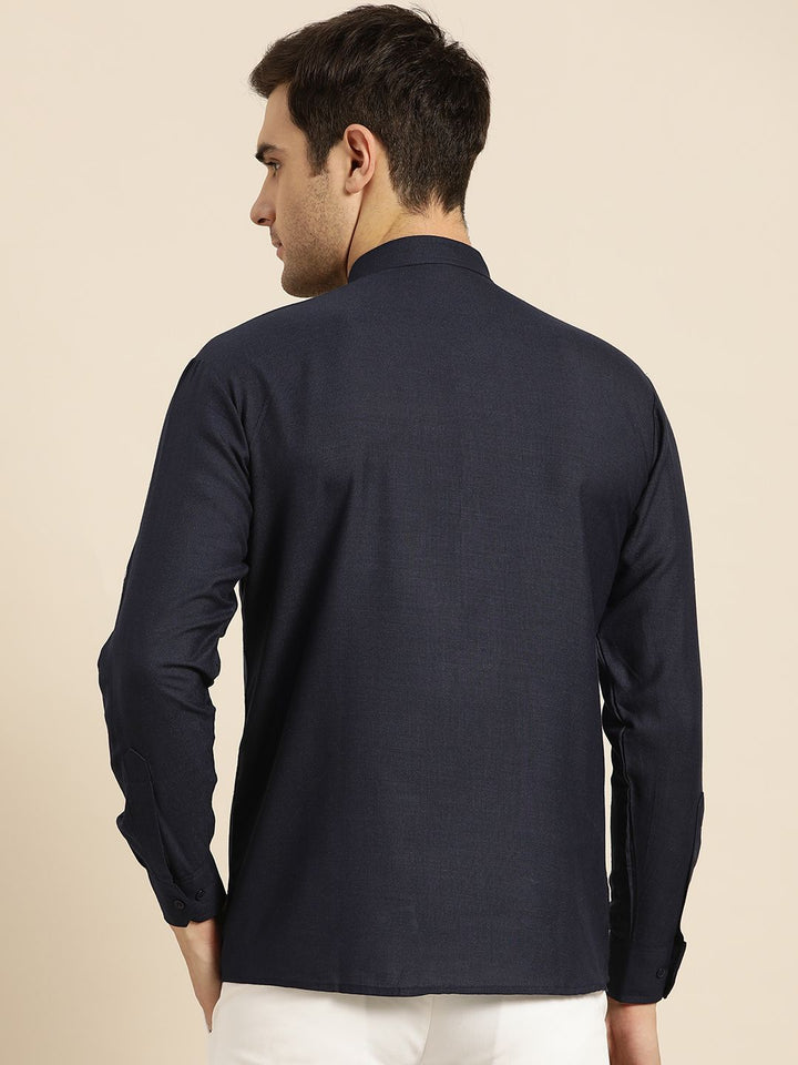 SOJANYA Men Navy Blue Solid Straight Kurta