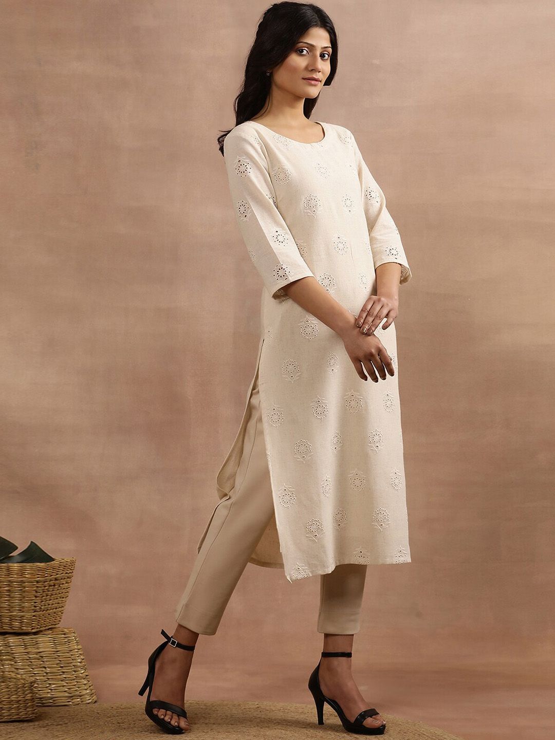 W Beige Floral Embroidered Thread Work Straight Kurta