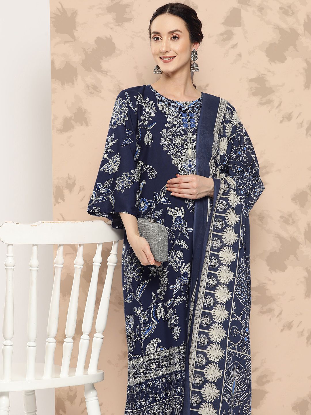 Anouk Ethnic Motifs Printed Kurta with Trousers & Dupatta