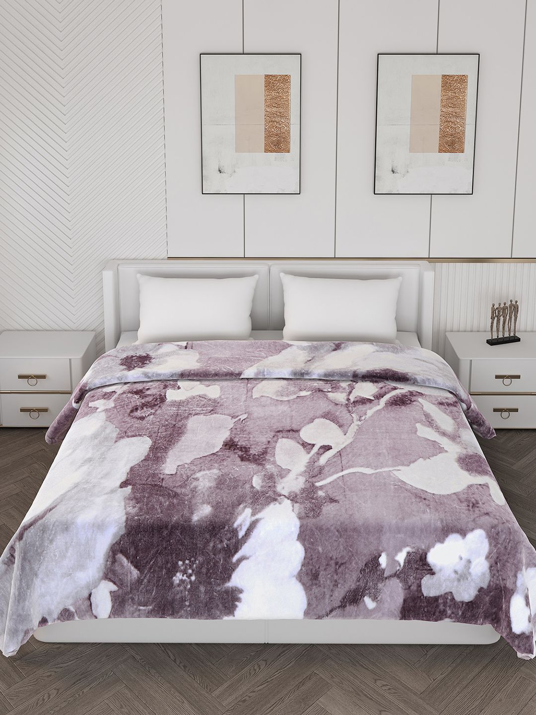 Monte Carlo Purple & White Abstract Mild Winter 600 GSM Double Bed Blanket