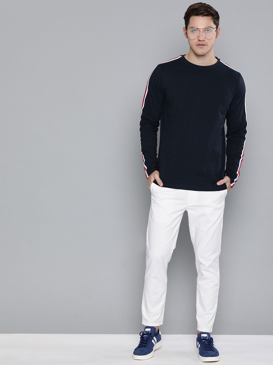 DILLINGER Men Navy Blue Solid Round Neck Pure Cotton T-shirt