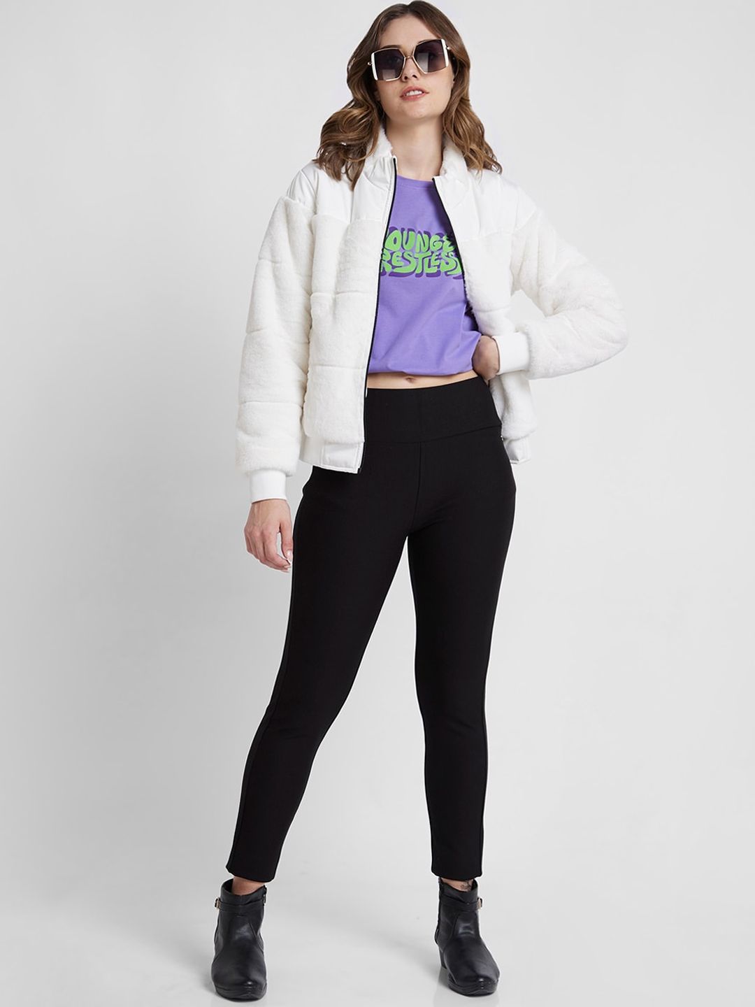 SPYKAR Women Skinny Fit Ankle Length Mid-Rise Trousers