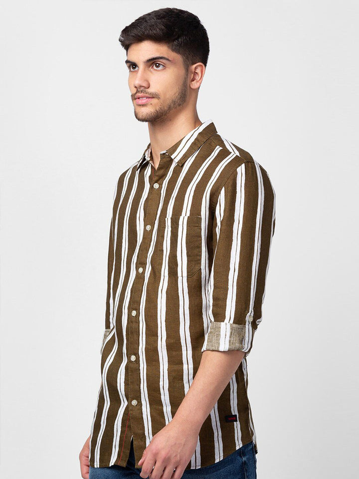 SPYKAR Men Slim Fit Striped Casual Shirt