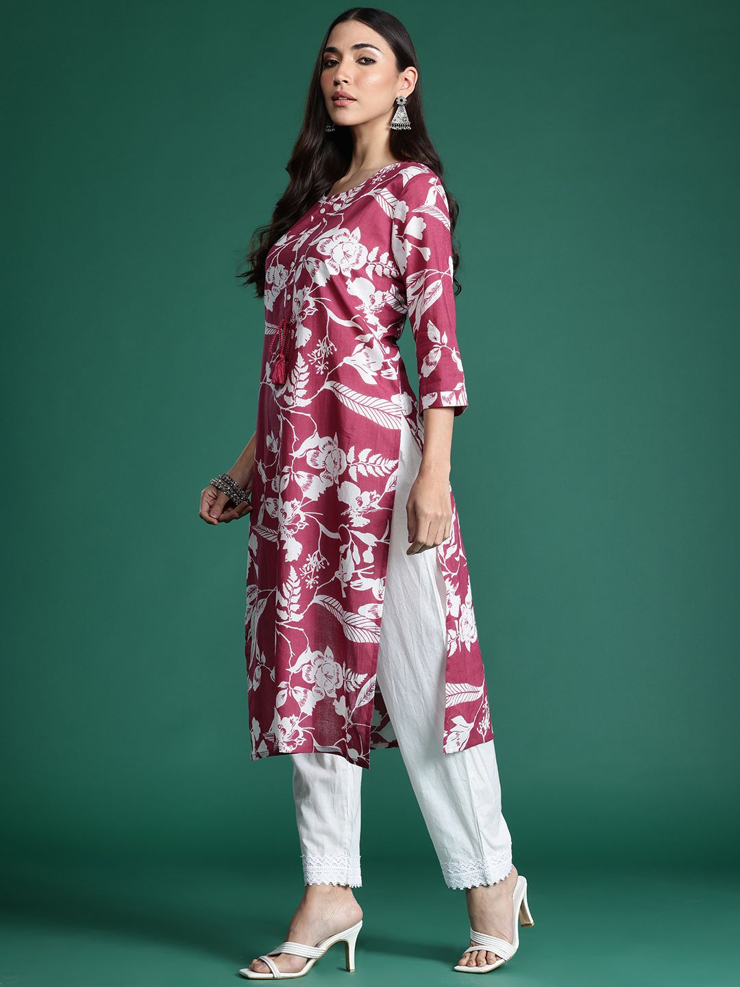 Indo Era Floral Printed Pure Cotton Kurta