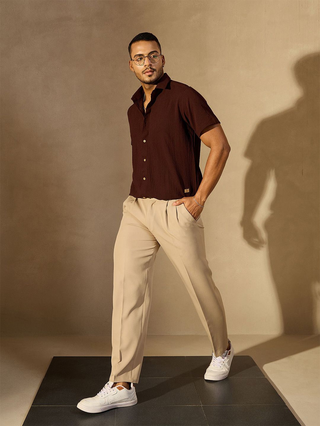 DENNISON Men Solid Spread Collar Oversized Smart Casual Shirt