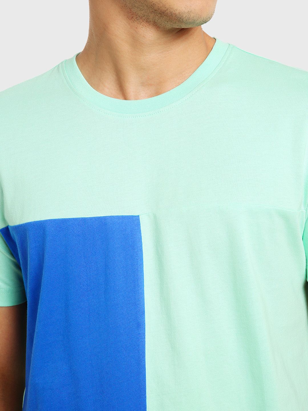 Bewakoof Men Colourblocked T-shirt