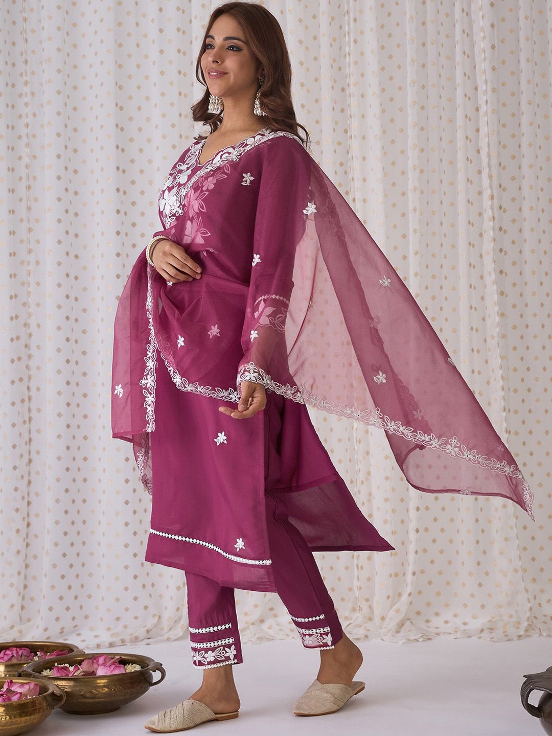 Indo Era Floral Embroidered V-Neck Thread Work Straight Kurta with Trousers & Dupatta